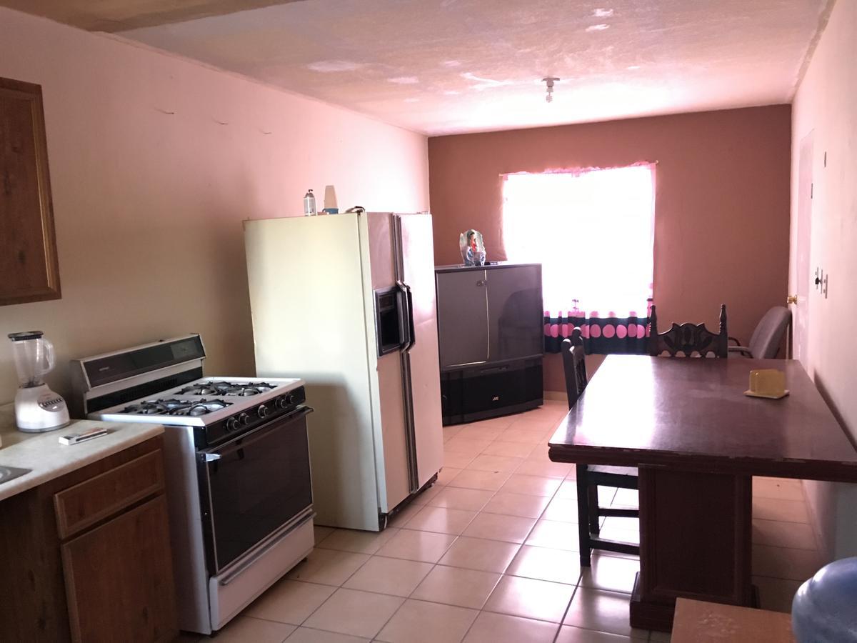 Blanquita Guesthouse Manuel F. Martínez المظهر الخارجي الصورة