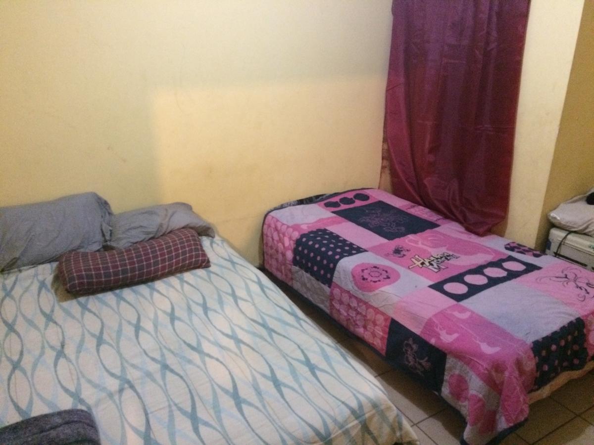 Blanquita Guesthouse Manuel F. Martínez المظهر الخارجي الصورة