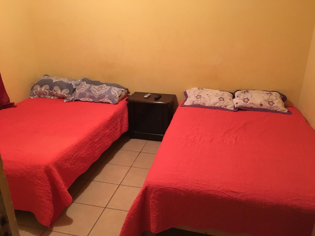 Blanquita Guesthouse Manuel F. Martínez المظهر الخارجي الصورة